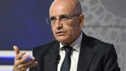 Şimşek Londra’dan sonra Dubai’nin yolunu tuttu: Kaynak aramaya devam ediyor