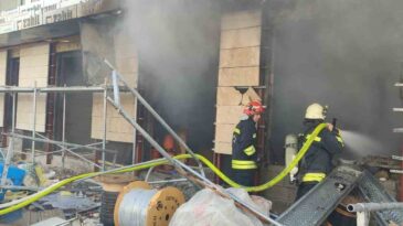 Kahramanmaraş’ta 2 depo yandı