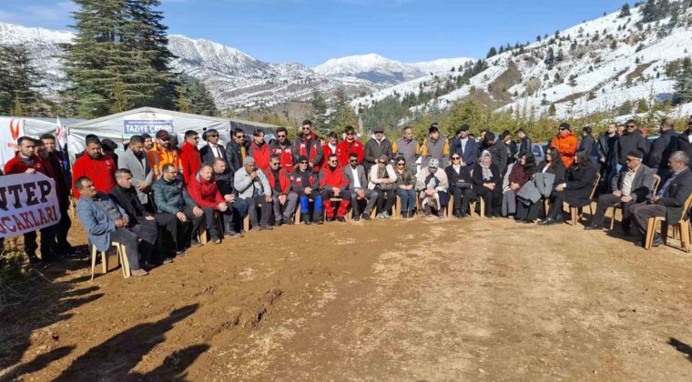 Muhsin Yazıcıoğlu vefatının 16. yılında dualarla anıldı