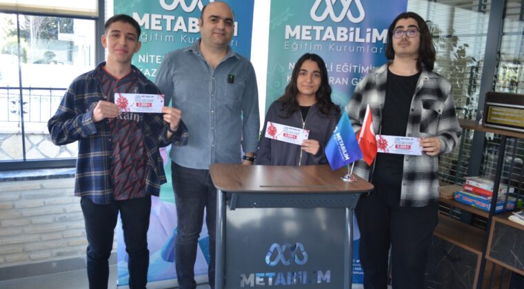 Metabilim Özel Öğretim Kursu’ndan Başarılı Öğrencilere Büyük Ödül!