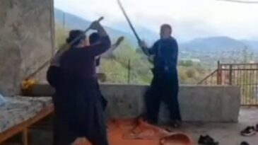 Kahramanmaraş’ta iki aile arasında sopalı kavga: 1’i ağır 3 yaralı