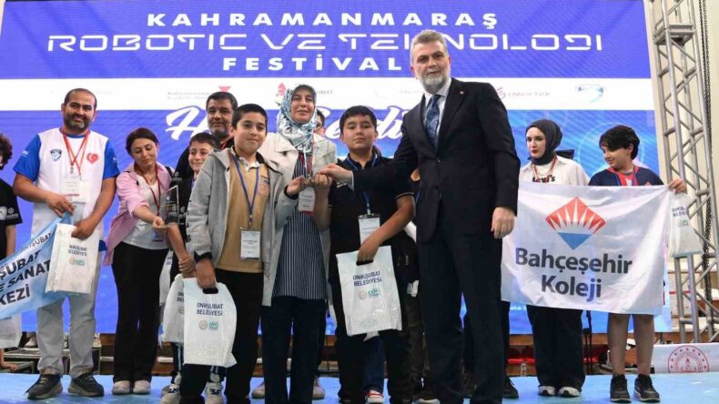 Başkan Görgel:”Türkiye Yüzyılının teminatı gençlerimizin yanındayız”