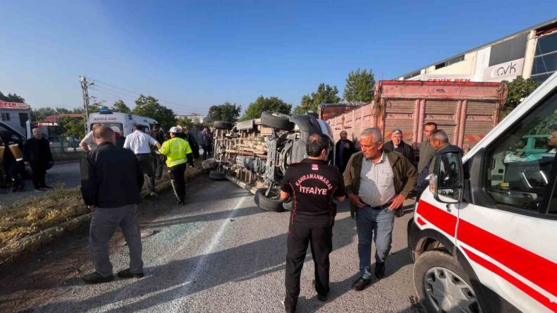 Kahramanmaraş’ta işçi servisi ile otomobil çarpıştı: 12 yaralı