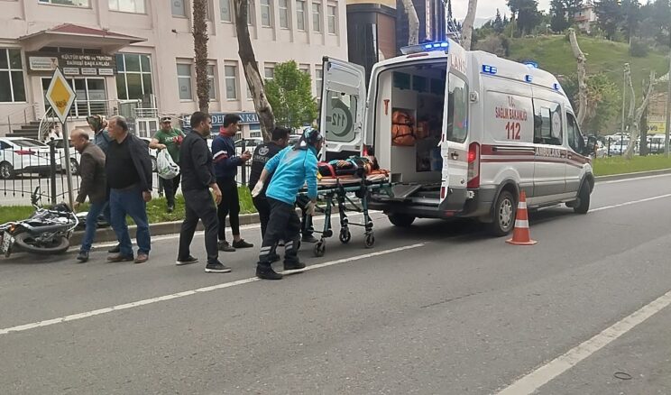 Motosikletin çarptığı yaya hayatını kaybetti