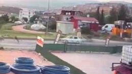 Motosiklet savruldu, sürücü ağır yaralandı: O anlar kamerada