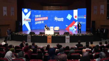 Kahramanmaraş’ta gençlerin markası ’Pusula Maraş’