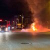 Kahramanmaraş’ta yanan otomobil hurdaya döndü