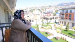 Erdoğan ve Aliyev’i evinde ağırlayan anne: “Devletimizin arkamızda olduğunu hissetmek güç veriyor”