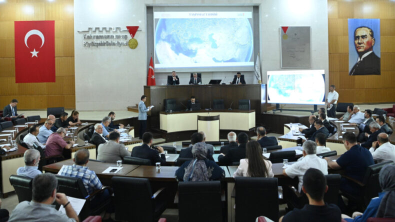 Büyükşehir Meclisinde 66 Gündem Maddesi Görüşüldü
