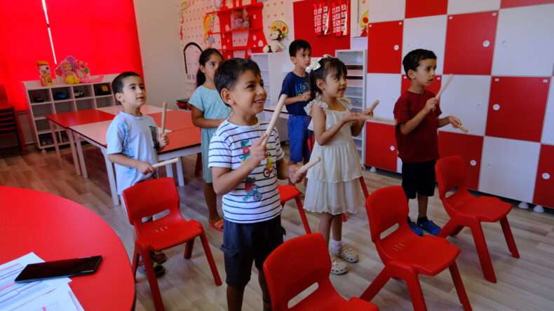 Miniklere Yaz Hediyesi: “Minik Kalpler Yaz Okulu” Başladı