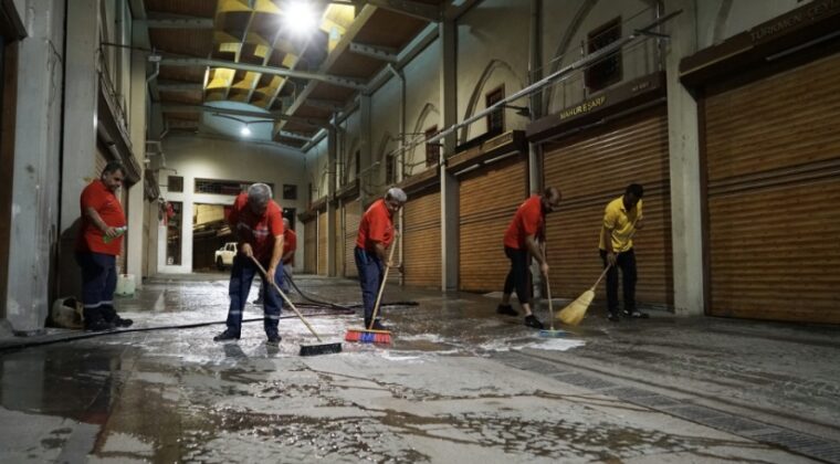 Kapalı Çarşı’da Kapsamlı Temizlik Çalışması