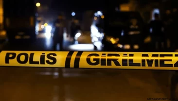 Kazaya Karıştı, Silahını Çekip Sürücüyü Vurdu