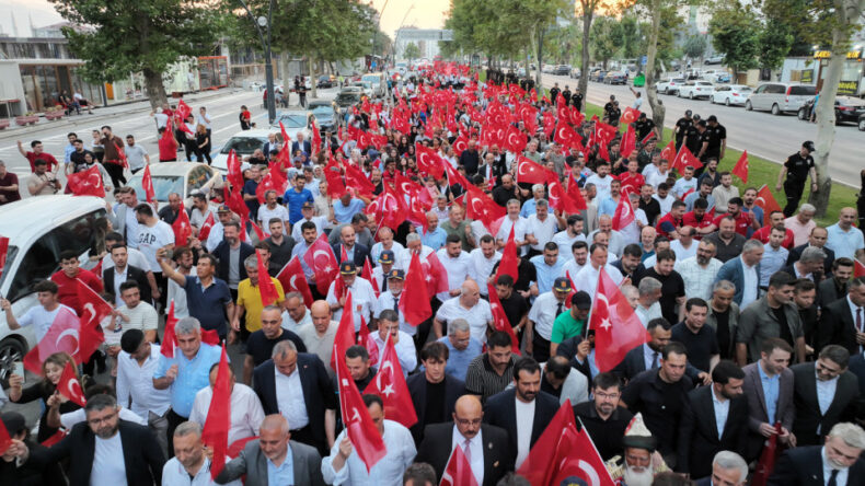 Kahramanmaraş’ta 15 Temmuz Korteji: Binler Tek Yürek Oldu