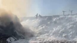 Kahramanmaraş’ta 300 ton saman kül oldu