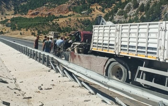 Kahramanmaraş’ta tır kazası: 1 ağır yaralı
