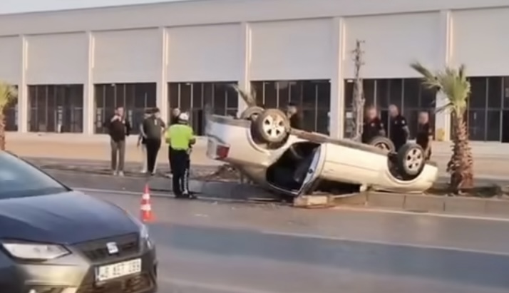 Kayseri Yolunda Araç Takla Attı: 1 Yaralı