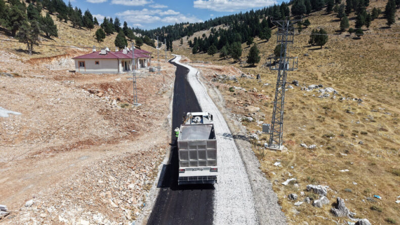 Göksun Kırsalında Konforlu Ulaşım İçin Büyükşehir Çalışmaları Tamamladı
