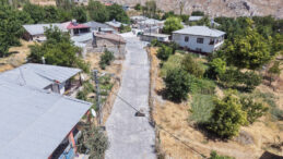 Sarıyatak’ta Asfalt ve Kilit Parke Çalışmaları Hızla Sürüyor