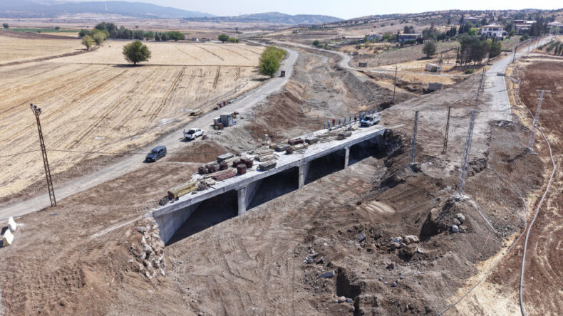 Eski Köprü Tarihe Karışıyor: Yeniyurt’a Modern Ulaşım Kapısı