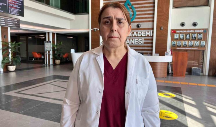 Operasyona alınan hastanın karnından ’dev tümör’ çıktı