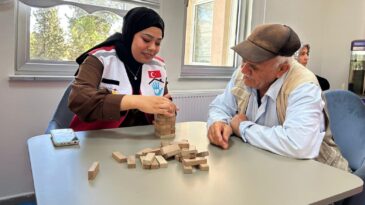 Kahramanmaraş’ta yaşlılara şefkat eli