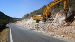 Pazarcık’ta yol çalışması