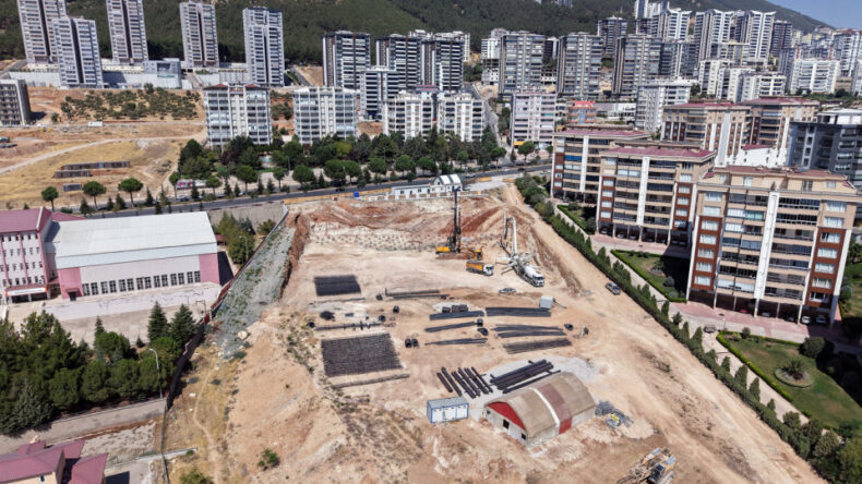 Kahramanmaraş’a 370 Milyonluk Gençlik ve Spor Merkezi
