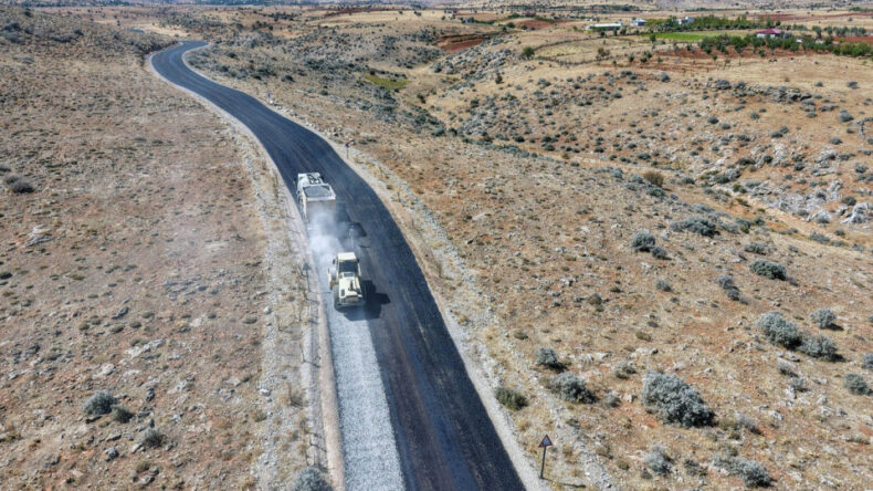 Afşin Örenderesi Yolu Yenilendi: 5 Kilometrelik Güzergâh Asfaltlandı