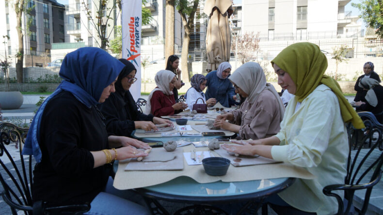 Pusula Maraş’tan Gençlere Sanat Molası: Seramik Workshop Etkinliği