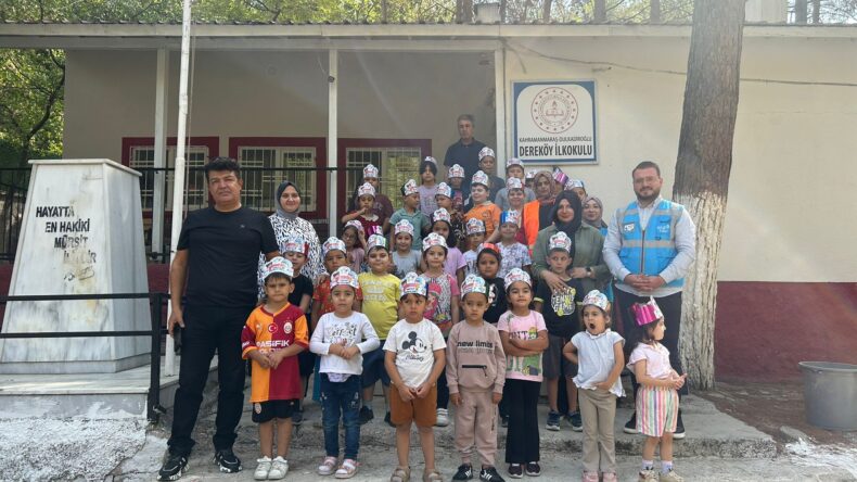 AK Parti Dulkadiroğlu Kadın ve Gençlik Kollarından Miniklere Tatlı Sürpriz