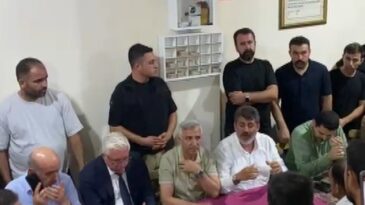 Kahramanmaraş’ın Pazarcık ilçesinde yol trafiğe açıldı