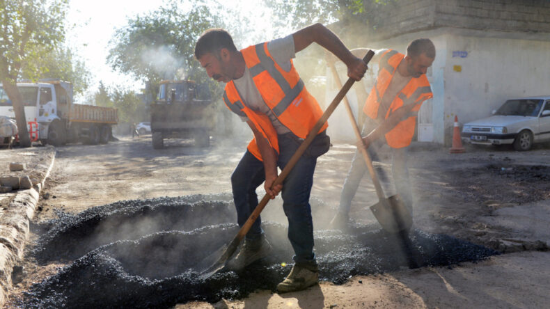 Mehmet Akif Mahallesi’nde Altyapı Sonrası Asfalt Çalışmaları Başladı