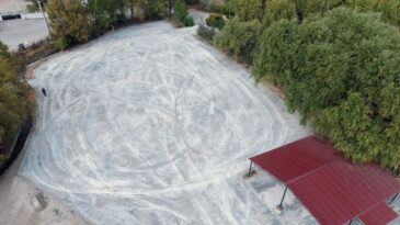 Büyükşehir, Elbistan Geçit Mahallesi’nde Sosyal Alanı Yeniledi