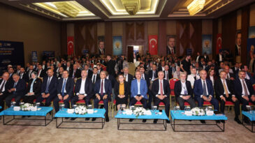 Başkan Görgel, Yerel Yönetimler Bölge Toplantısı’na Katıldı