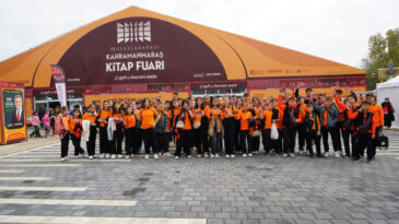 Ilıcalı Öğrenciler, Kitap Fuarı’nda Kitapların Büyülü Dünyasını Keşfetti