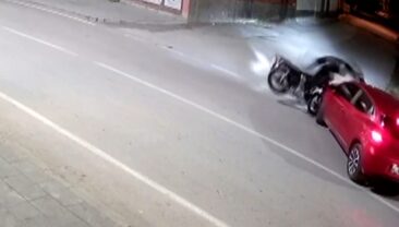 Afşin’de otomobil ile motosiklet çarpıştı: 1 yaralı
