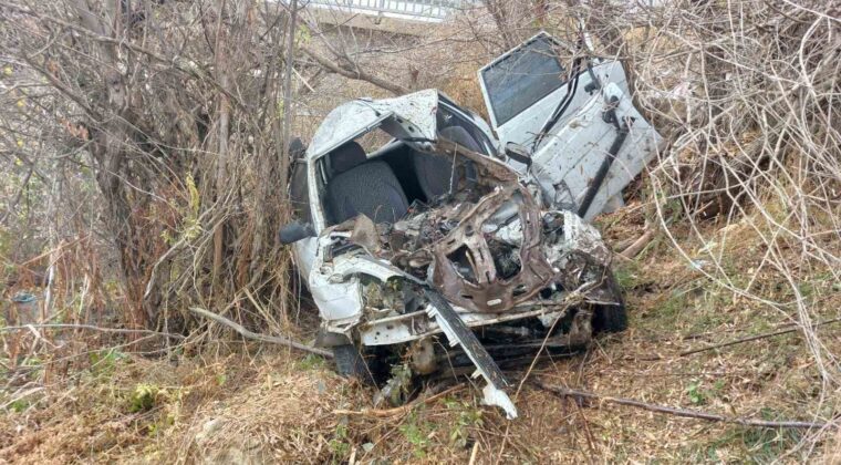 Kahramanmaraş’ta trafik kazası: Anne öldü, oğlu ağır yaralandı