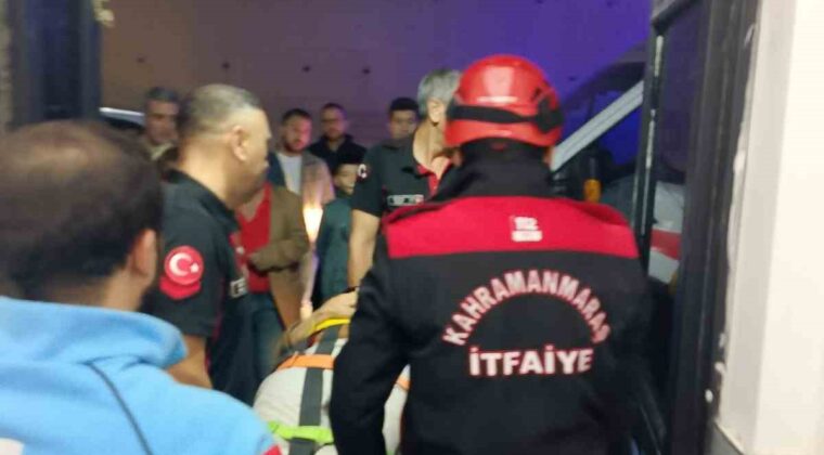 Asansör 6. kattan yere çakıldı: 1 yaralı