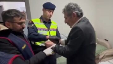 Kardeşini öldürüp bir kişiyi yaralamıştı, 22 yıl sonra yakalandı