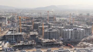 Onikişubat Stadyumu’nun yerine deprem konutları yükseliyor