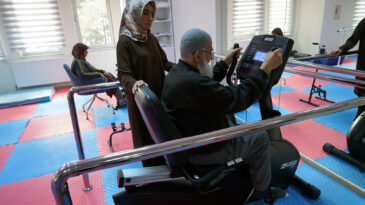 Büyükşehir Aktif Yaşam Merkezi’nde Sağlık, Eğitim ve Destek Bir Arada