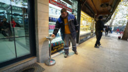 Büyükşehir, Şehir Merkezinde Küllük Dağıttı !