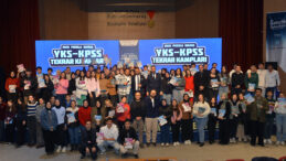 Büyükşehir Belediyesi YKS Kampında Türkçe Dersinin İncelikleri Ele Alındı