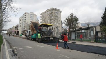 Büyükşehir’den Onikişubat ve Dulkadiroğlu’nda Sıcak Asfalt Çalışması