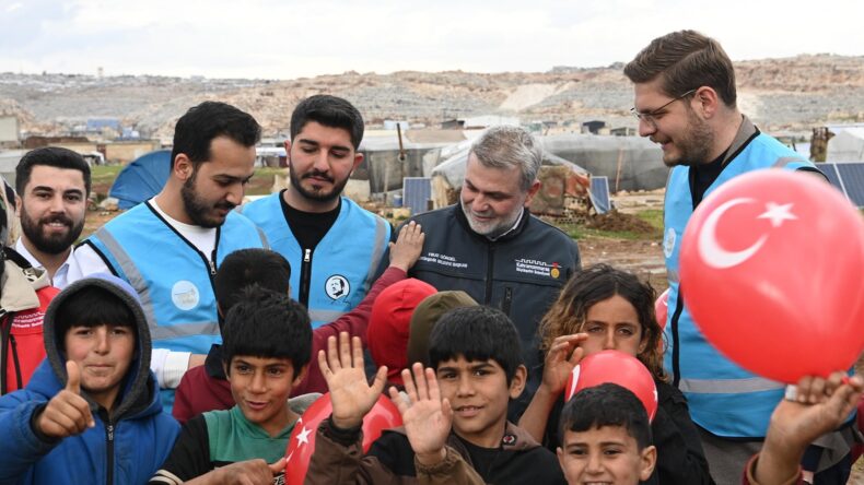 Büyükşehir’den İdlib’de Kardeşlik Sofrası